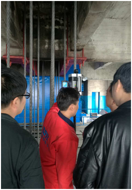 TST老司机黄色激情视频便攜式探傷監測係統在平煤集團現場大顯身手