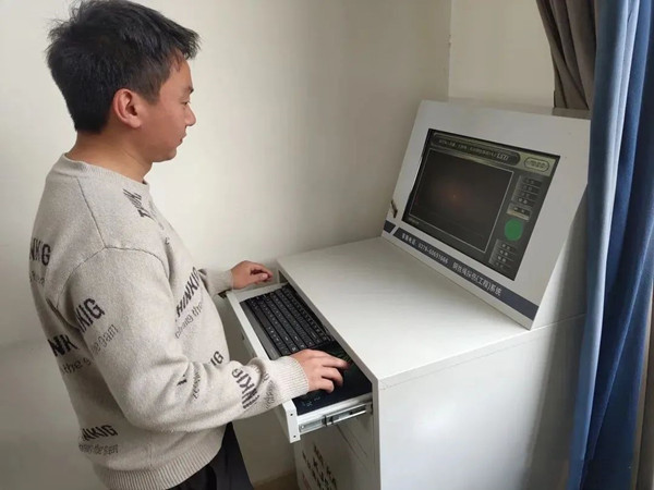 老司机黄色激情视频自動探傷係統