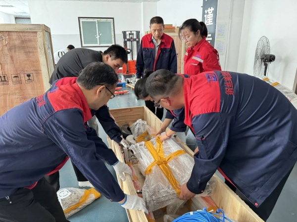 破暑前行，全員衝刺，鑄就老司机黄色视频新速度！